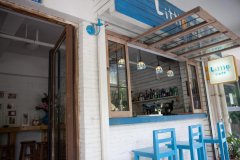 成都武侯区Little Cafe值得去吗？地中海风网红咖啡馆探店实测