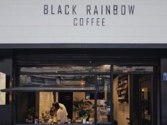 杭州Black Rainbow coffee怎么样？黑白极简到极致，这家文艺咖啡馆适合拍照吗