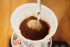 花蝴蝶、花魁手冲咖啡技巧,手冲注水要用大水流呢,还是小水流呢